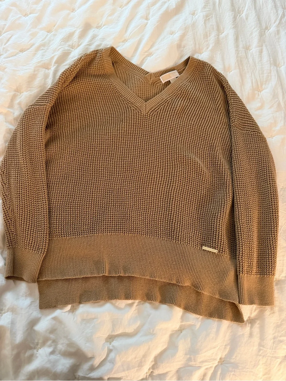 Michael Kors V-Neck Knit Sweater in Camel Brown